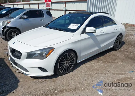 2018 Mercedes-Benz Cla 250 z USA, uszkodzony, nr VIN WDDSJ4EB2JN642317
